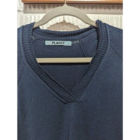 Planet Womens Blue Raglan Sleeves Wide Box Pleat Bottom V-Neck Sweater One Size - Picture 2 of 8